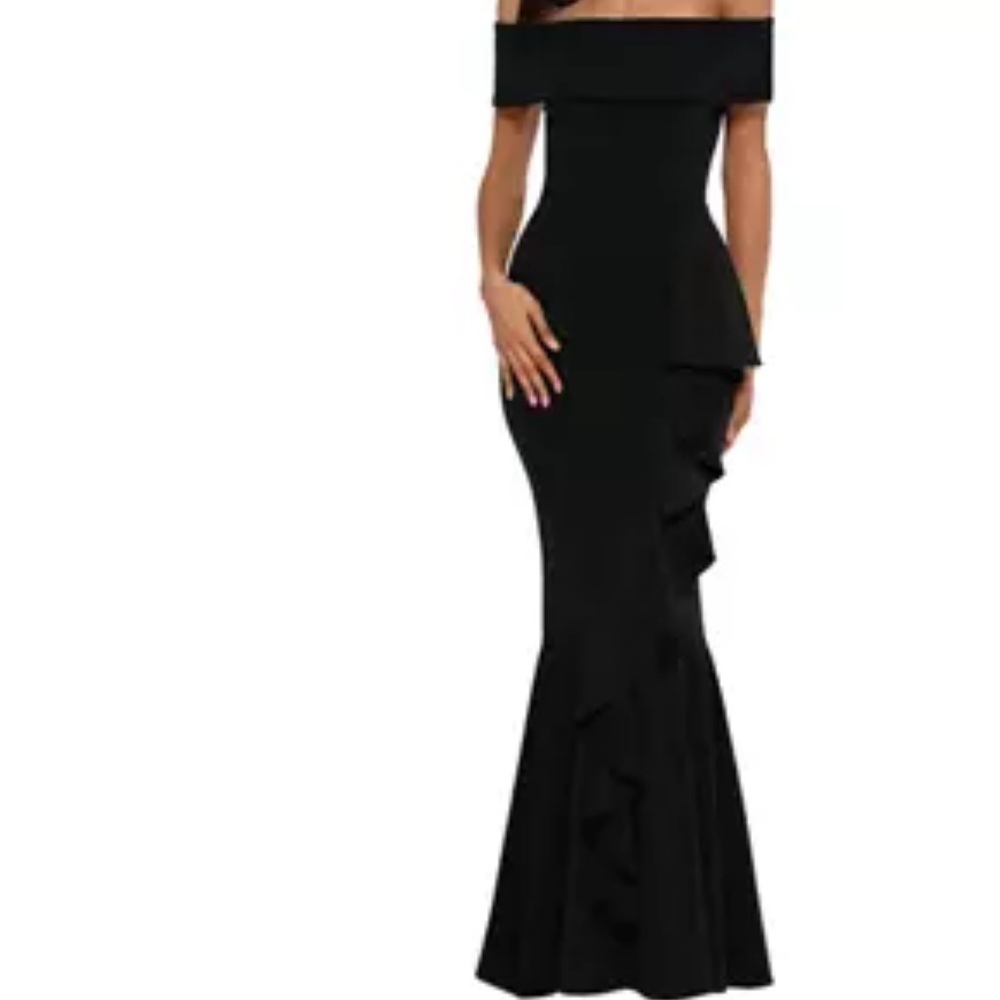 Betsy and Adam off the shoulder gown size 16 black NWT